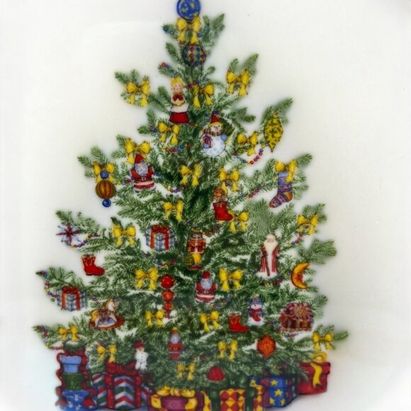 Traditions Collection Christmas 11 Inch Dinner Plate by Christopher Radko - Picture 3 of 9